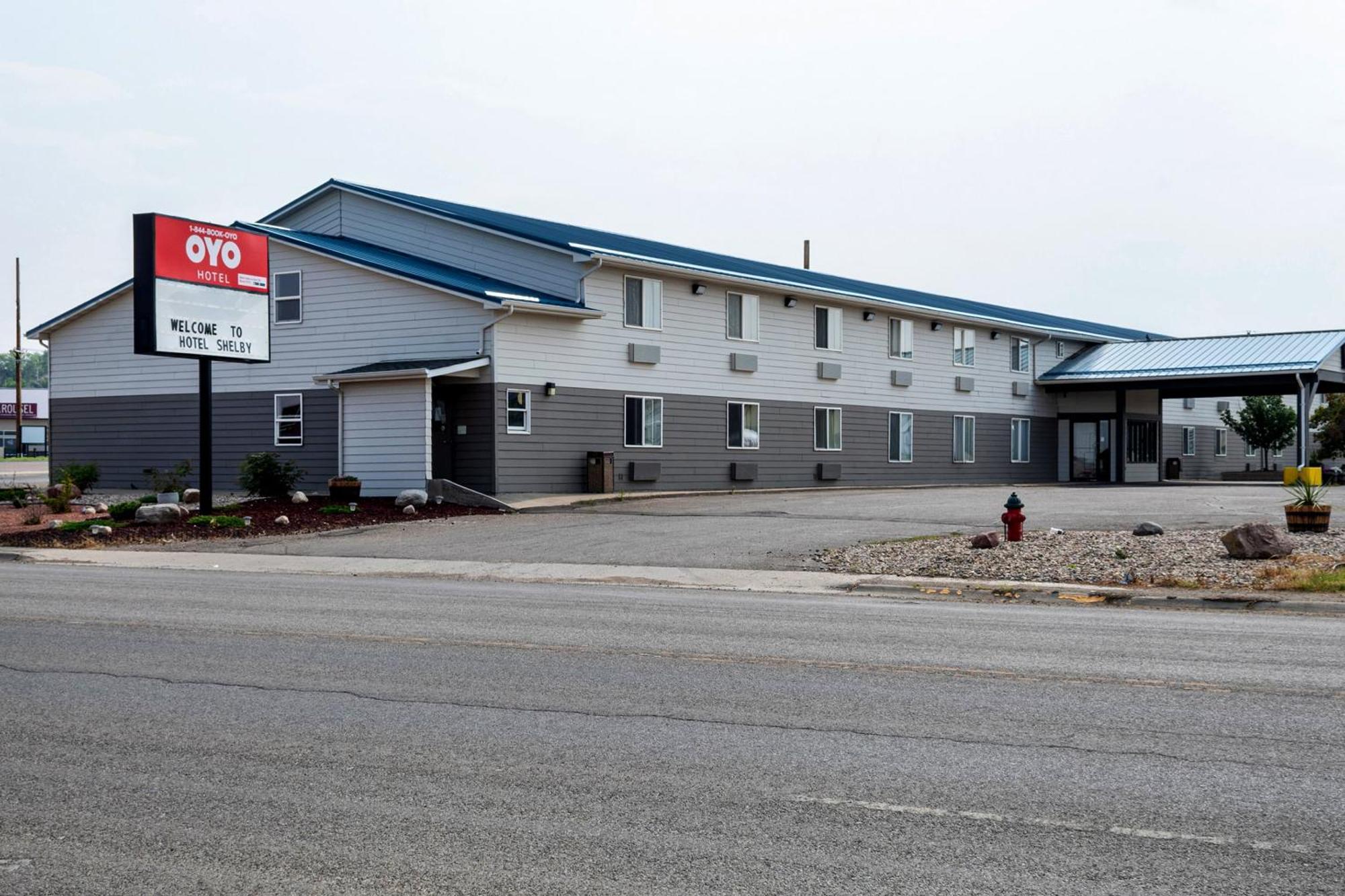 Oyo Hotel Shelby Mt Hwy 2 & I-15 Exterior foto